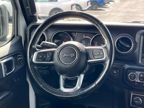 Used 2021 Jeep Wrangler Unlimited Sahara w/ Cold Weather Group AWD/4WD image 12