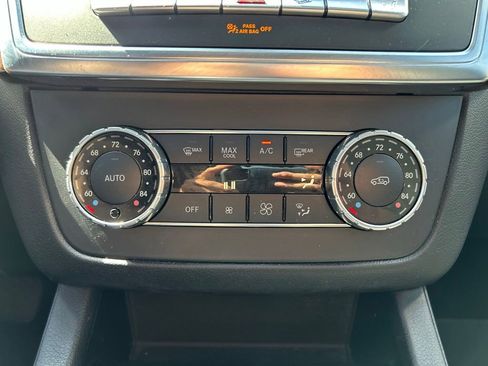 Used 2014 Mercedes-Benz ML 350 4MATIC image 32