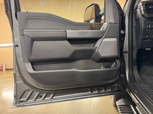 Used 2024 Ford F350 Lariat w/ Lariat Ultimate Package image 38