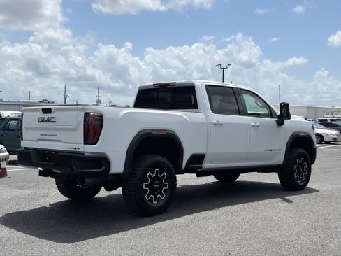 New 2026 GMC Sierra 2500 AT4X AWD/4WD image 3