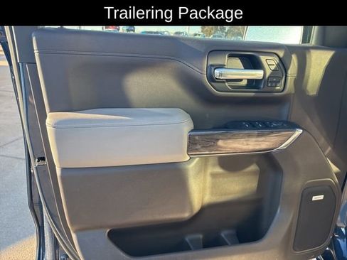 Used 2021 Chevrolet Silverado 1500 LTZ w/ LTZ Premium Package image 11