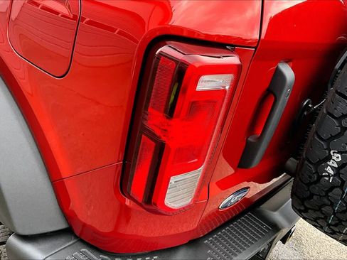 Certified 2023 Ford Bronco Black Diamond image 27