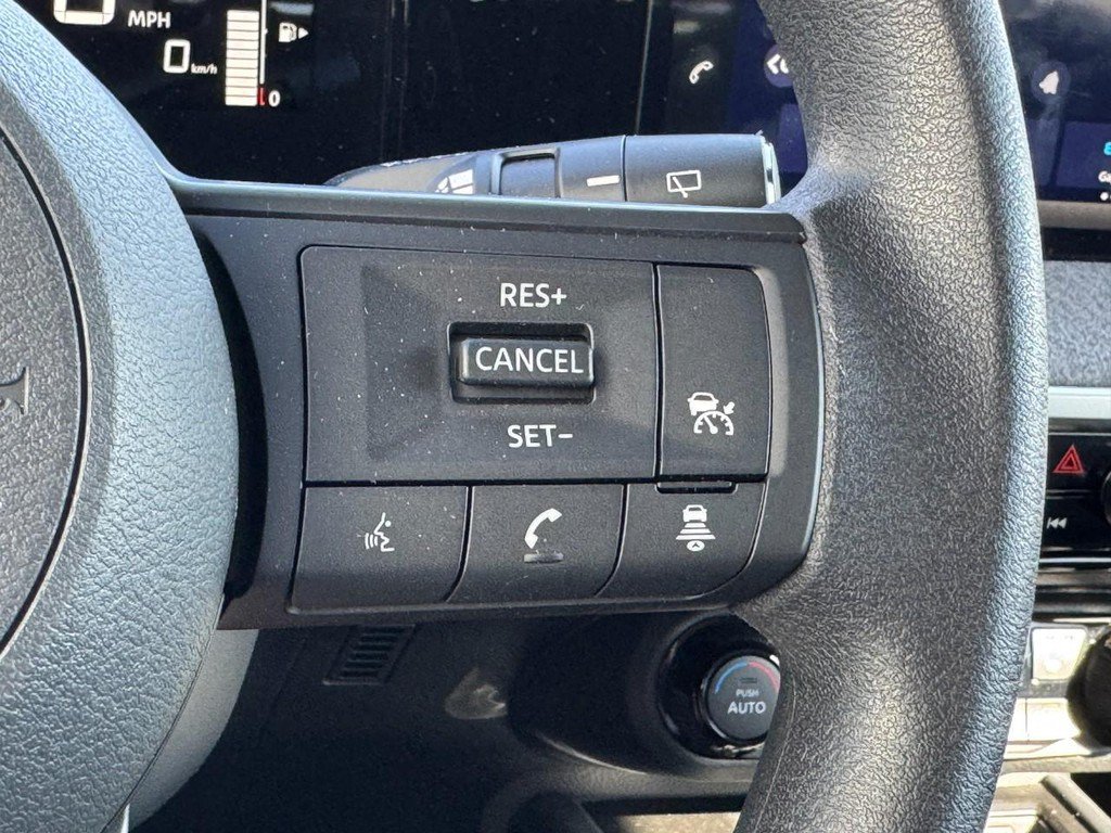 Used 2026 Nissan Kicks SV w/ Cold Weather Package FWD image 19