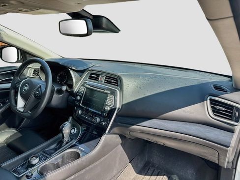 Used 2019 Nissan Maxima Platinum w/ Sport Mat Group FWD image 30