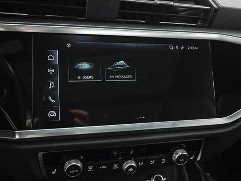 Certified 2025 Audi Q3 2.0T Premium w/ Convenience Package image 15