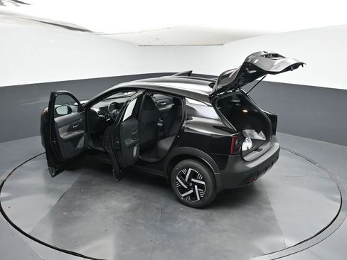 New 2026 Nissan Kicks SV image 26