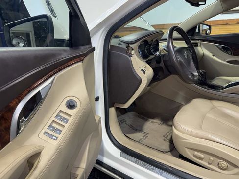 Used 2010 Buick LaCrosse CXL image 15