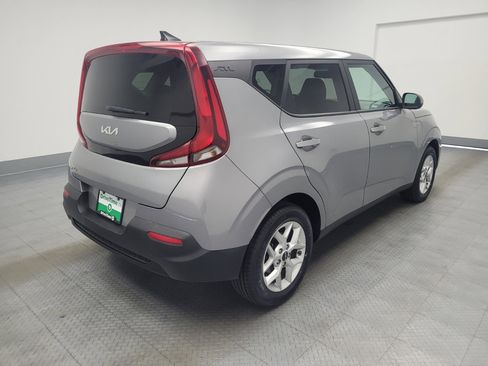 Used 2022 Kia Soul LX w/ Technology Package image 9