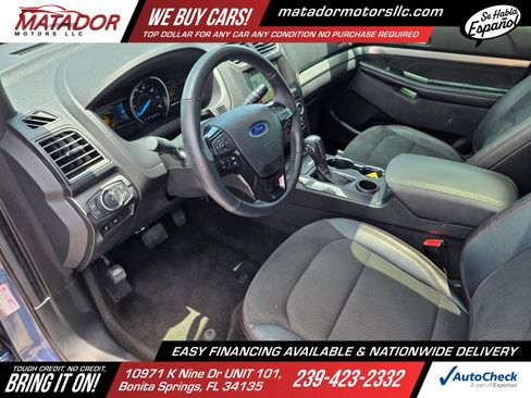 Used 2018 Ford Explorer XLT w/ Equipment Group 202A FWD image 13