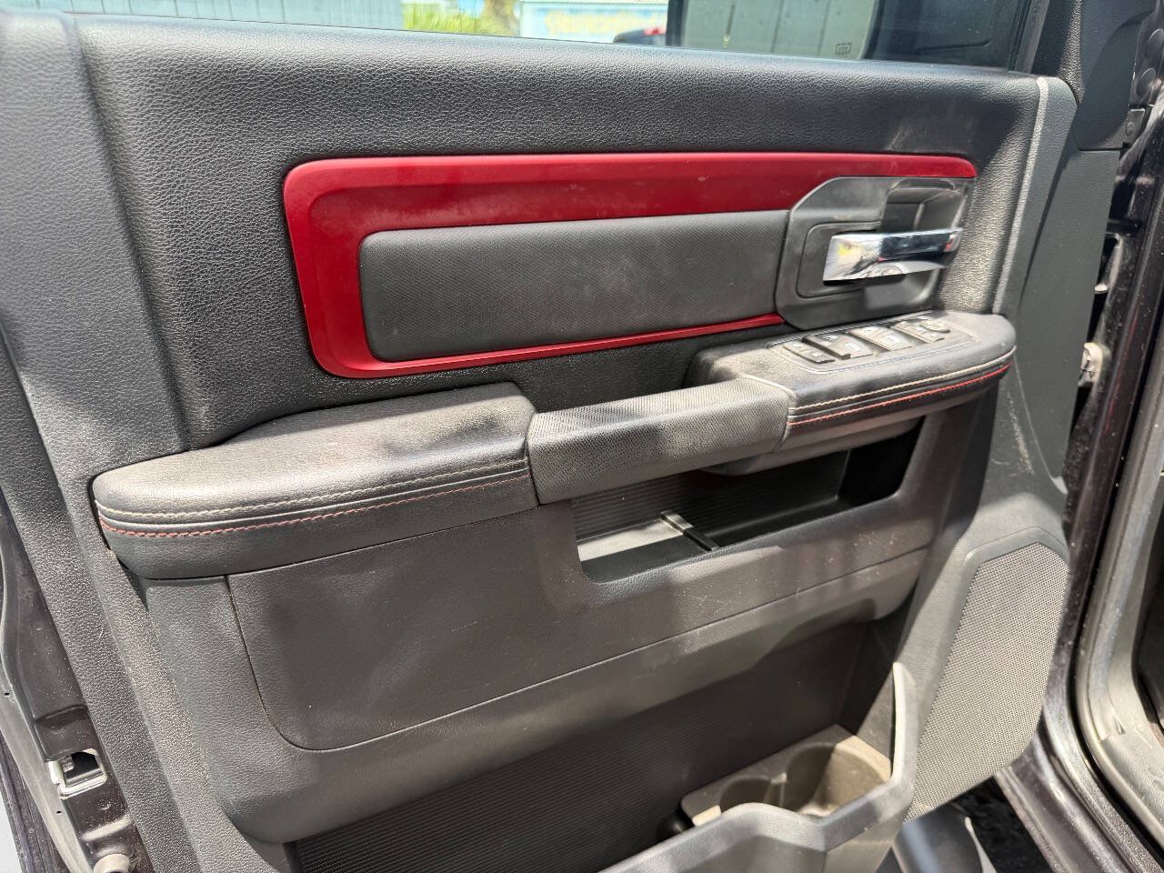 Used 2016 RAM 1500 Rebel w/ Luxury Group AWD/4WD image 5