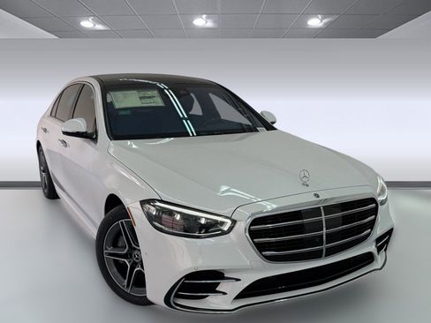 New 2026 Mercedes-Benz S 580e 4MATIC Sedan image 5