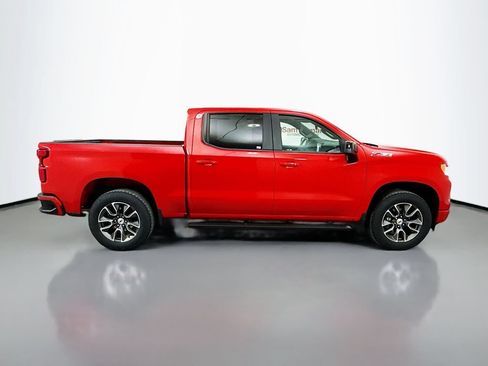 Used 2022 Chevrolet Silverado 1500 RST w/ Z71 Off-Road Package AWD/4WD image 9