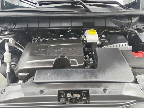 Used 2024 Nissan Pathfinder Platinum FWD image 18