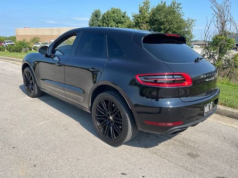 Used 2015 Porsche Macan Turbo AWD/4WD image 4