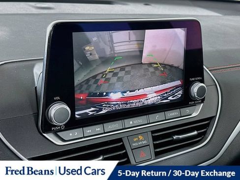Used 2022 Nissan Altima 2.5 SR AWD/4WD image 19