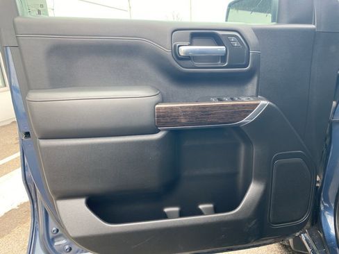 Used 2021 GMC Sierra 1500 Elevation image 17