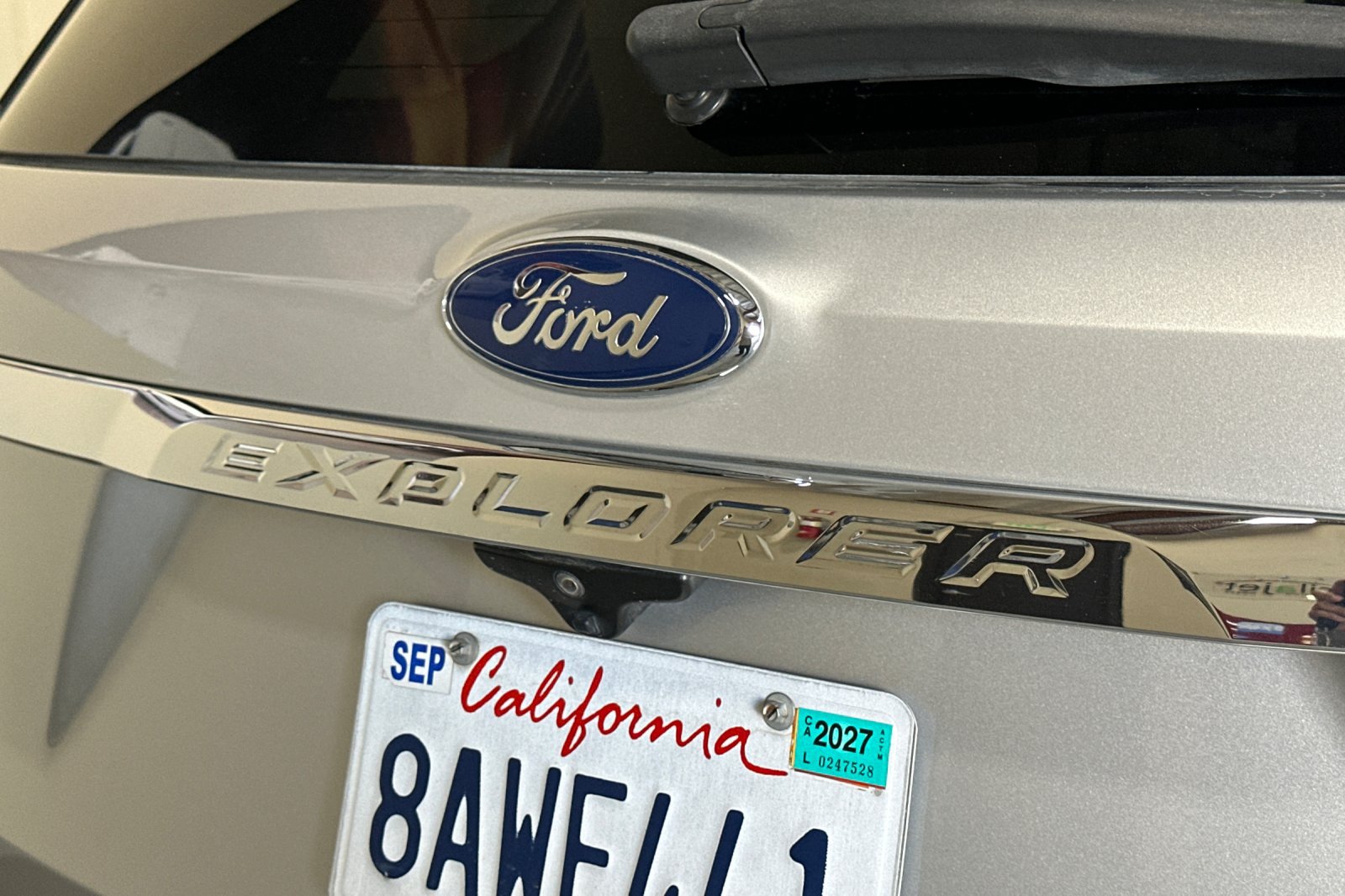 Used 2017 Ford Explorer XLT FWD image 50