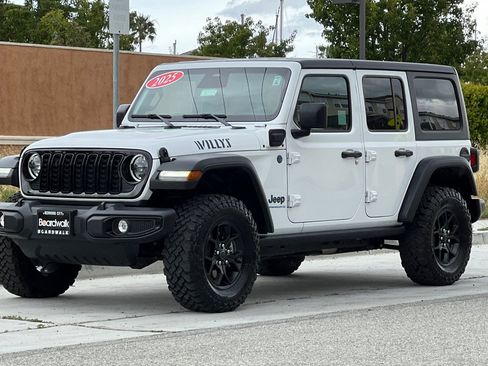 Used 2025 Jeep Wrangler Unlimited Sport S 4xe AWD/4WD image 8
