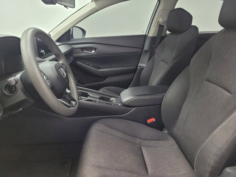 Used 2023 Honda Accord LX image 17