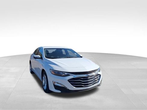 Certified 2024 Chevrolet Malibu LT image 5