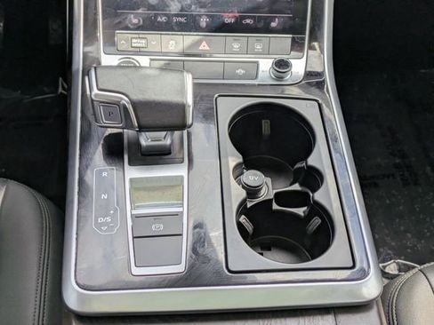 Used 2021 Audi Q7 3.0T Premium Plus w/ Premium Plus Package image 16