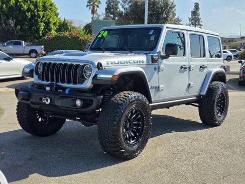 Used 2024 Jeep Wrangler Unlimited Rubicon 4xe AWD/4WD image 10