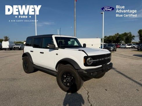 Used 2022 Ford Bronco Wildtrak AWD/4WD image 1