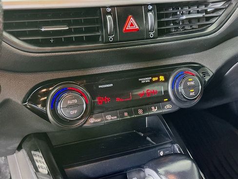 Used 2023 Kia Forte GT image 14