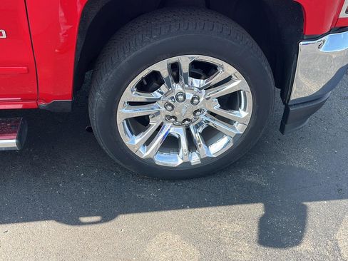 Used 2018 Chevrolet Silverado 1500 LT w/ All Star Edition RWD image 31