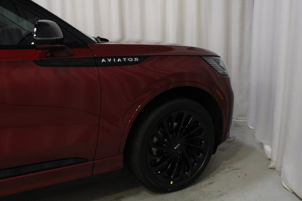 New 2027 Lincoln Aviator Reserve AWD/4WD image 27
