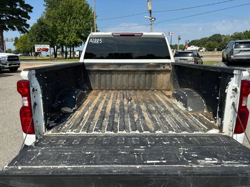 Used 2022 Chevrolet Silverado 2500 W/T w/ WT Fleet Convenience Package AWD/4WD image 15