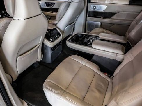 Used 2020 Lincoln Navigator L Reserve w/ Equipment Group 208A Reserve image 35