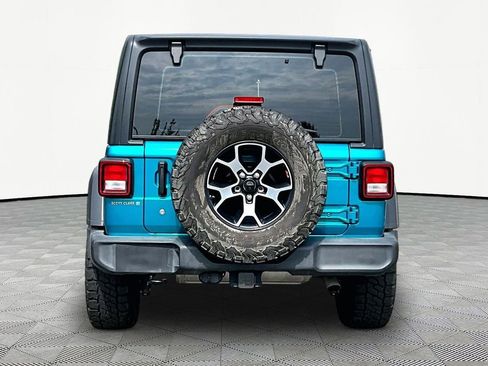 Used 2019 Jeep Wrangler Unlimited Sport AWD/4WD image 6