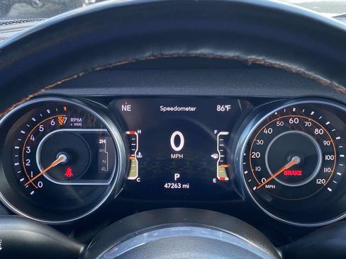 Used 2023 Jeep Gladiator Mojave w/ Cold Weather Group AWD/4WD image 33