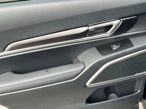 New 2025 Kia Telluride LX image 14