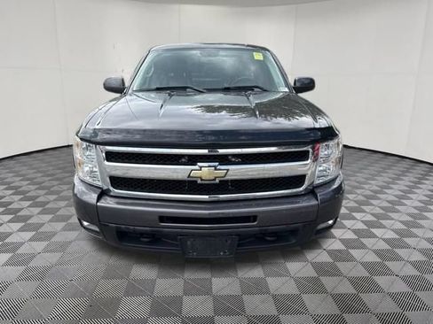 Used 2010 Chevrolet Silverado 1500 LTZ w/ Convenience Package AWD/4WD image 12