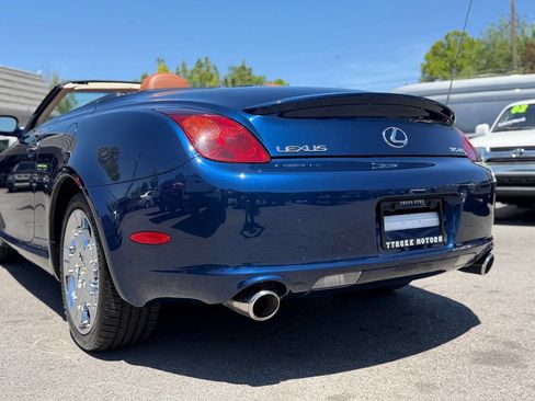 Used 2005 Lexus SC 430 Convertible RWD image 17