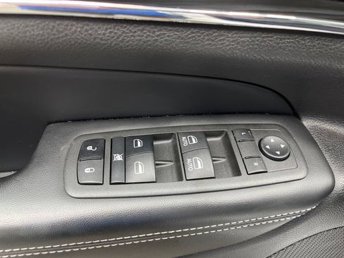Used 2021 Jeep Grand Cherokee Limited w/ Quick Order Package 28K 80th AWD/4WD image 29