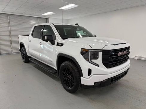 New 2026 GMC Sierra 1500 Elevation w/ Elevation Premium Package image 3