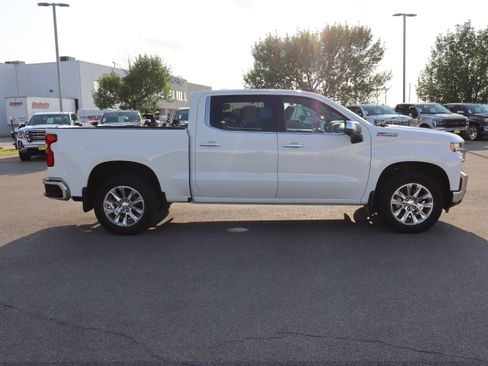 Used 2022 Chevrolet Silverado 1500 LTZ w/ LTZ Premium Package AWD/4WD image 8
