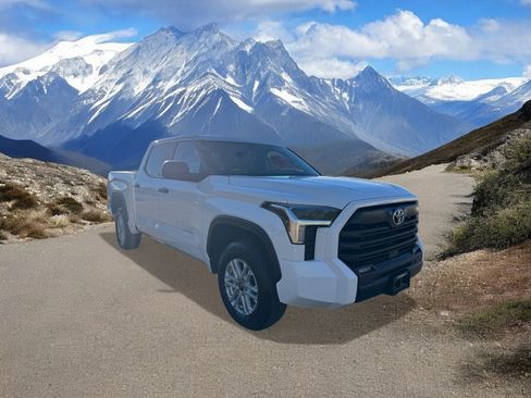Certified 2025 Toyota Tundra SR5 image 7