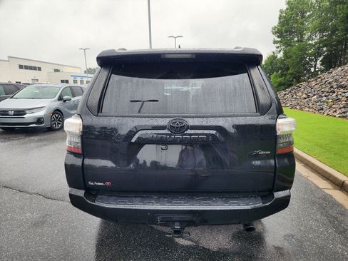 Used 2024 Toyota 4Runner SR5 Premium w/ Moonroof Package AWD/4WD image 5