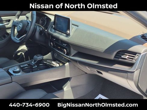 Certified 2023 Nissan Rogue SV w/ SV Premium B Package AWD/4WD image 28