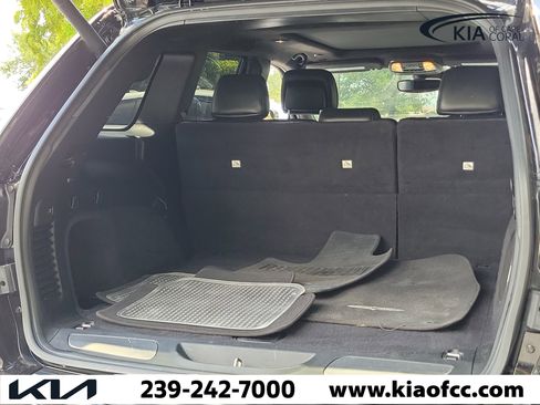Used 2020 Jeep Grand Cherokee Trackhawk AWD/4WD image 9