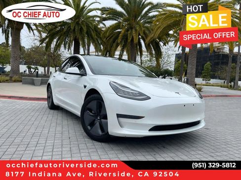 Used 2019 Tesla Model 3 Standard Range Plus image 1