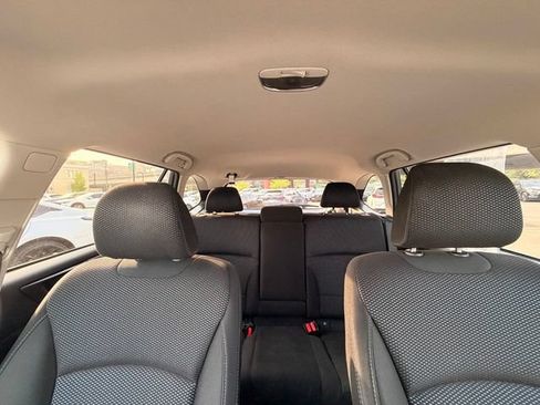 Used 2017 Subaru Outback 2.5i Premium AWD/4WD image 26