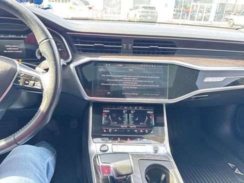 Used 2021 Audi A7 e Premium Plus w/ Executive Package image 17