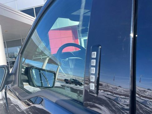 Used 2023 Ford F150 Lariat w/ Equipment Group 502A High image 17