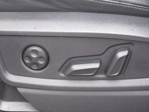 Used 2023 Audi Q5 2.0T Premium Plus image 13