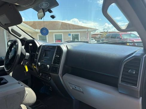 Used 2018 Ford F150 XLT RWD image 12